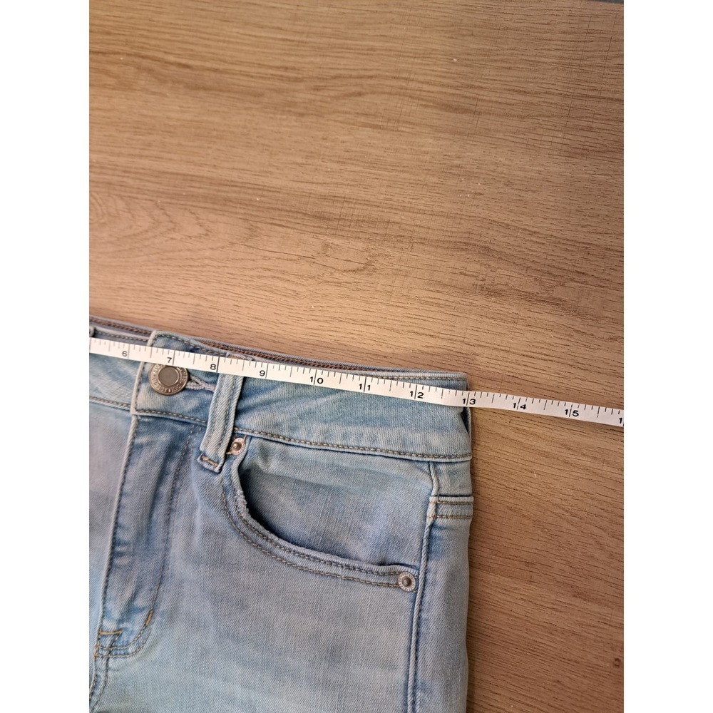 American Eagle Stretch Hi-Rise Shortie Light Wash Jean Shorts W 26 - Picture 6 of 7